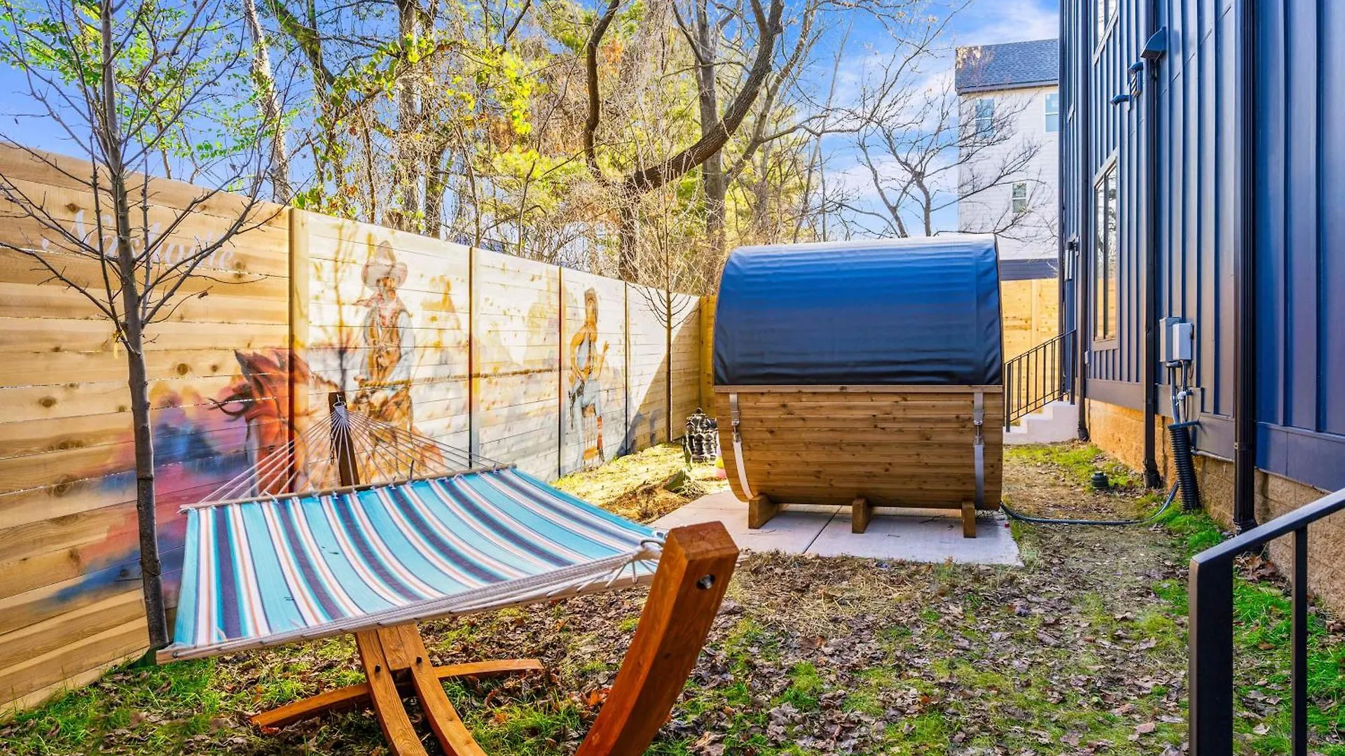 Holiday home 4 Rooftop Decks 4 Hot Tubs Game Rooms & Sauna Nashville