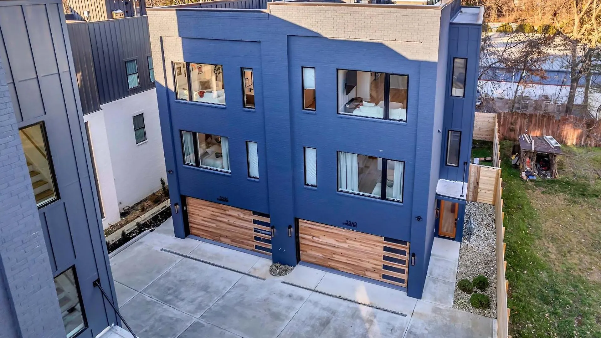4 Rooftop Decks 4 Hot Tubs Game Rooms & Sauna Nashville United States